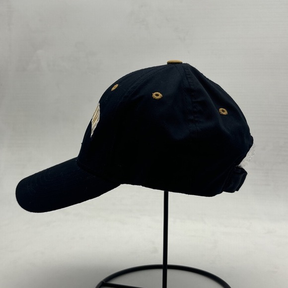 Vintage Notre Dame Hat Captivating Headgear Fighting Irish Patch Embroidered - Picture 5 of 8